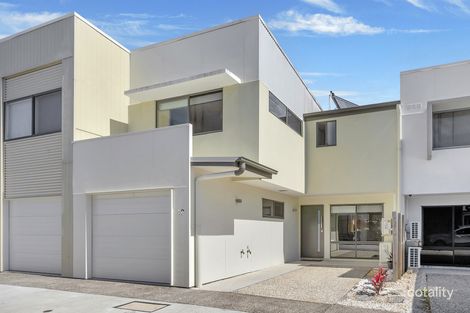 Property photo of 19/22 Careel Close Helensvale QLD 4212