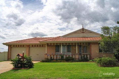 83 Hilldale Dr, Cameron Park, NSW 2285