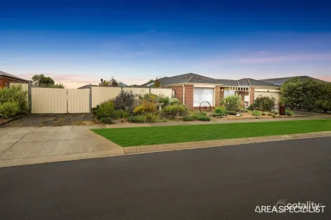 9 Revenue St, Kurunjang, VIC 3337
