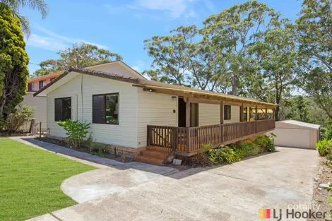 Property photo of 58 Forest Parade Tomakin NSW 2537