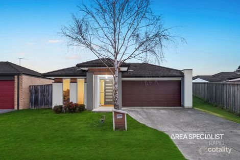 19 Field St, Pakenham, VIC 3810