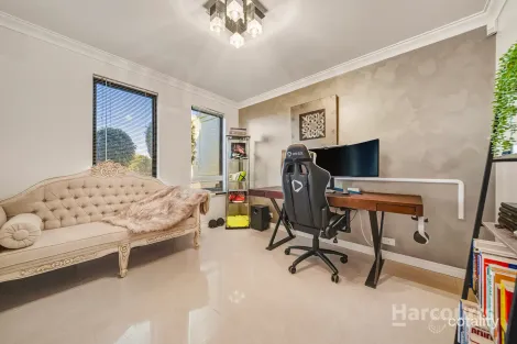 Property photo of 34 Ardmore Terrace Darch WA 6065