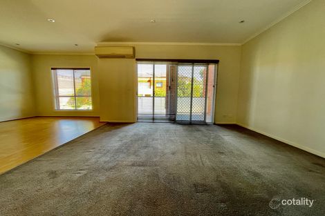 Property photo of 7/2 Newmarket Way Flemington VIC 3031