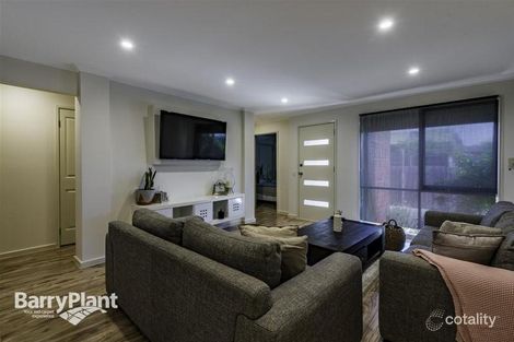 Property photo of 3/7 Arena Square Noble Park VIC 3174