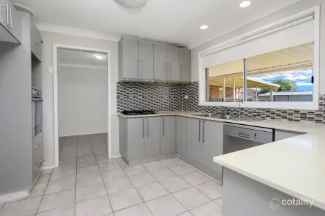Property photo of 50 Menzies Circuit St Clair NSW 2759