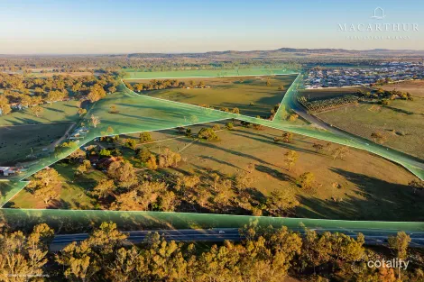 Property photo of 9 River Road Gobbagombalin NSW 2650
