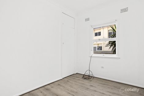Property photo of 2/72 Peterborough Avenue Lake Illawarra NSW 2528