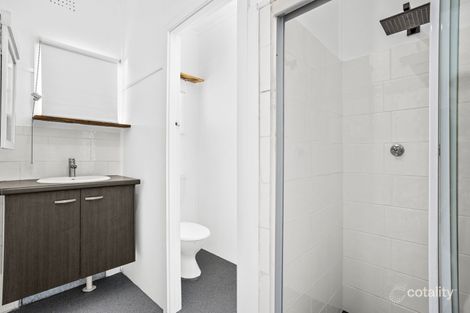 Property photo of 2/72 Peterborough Avenue Lake Illawarra NSW 2528