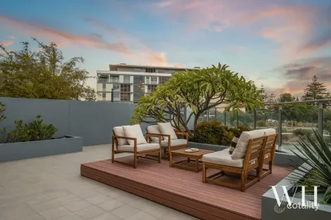 Property photo of 3/20 Enderby Close North Coogee WA 6163
