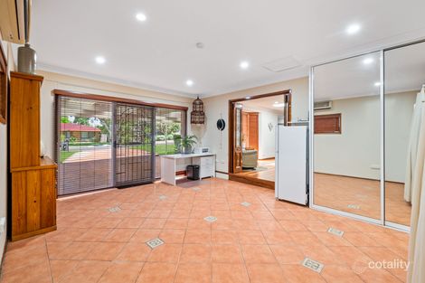 Property photo of 10 Mulgara Place St Helens Park NSW 2560