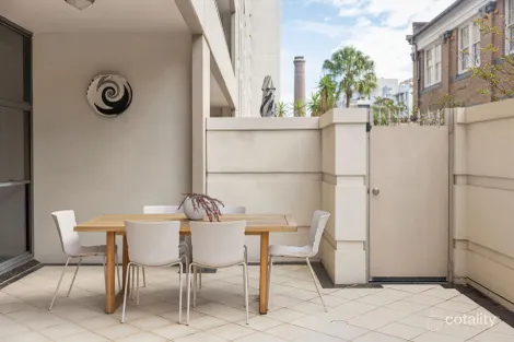 Property photo of 2/13 Potter Street Waterloo NSW 2017