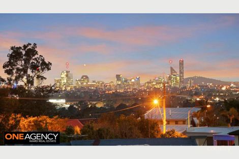 1137 South Pine Rd, Arana Hills, QLD 4054