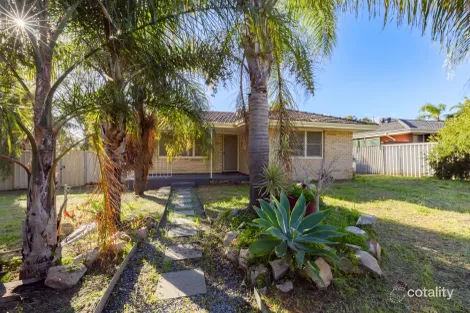 Property photo of 4 Bolton Way Orelia WA 6167