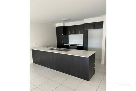 1/98 Johnston St, Bellbird Park, QLD 4300