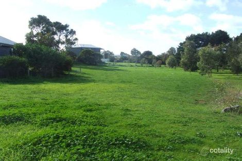 2 Pollard Ct, Encounter Bay, SA 5211