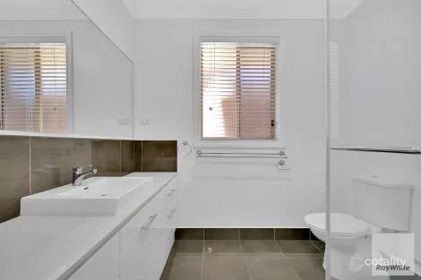 Property photo of 27 Bellbird Avenue Taylors Lakes VIC 3038