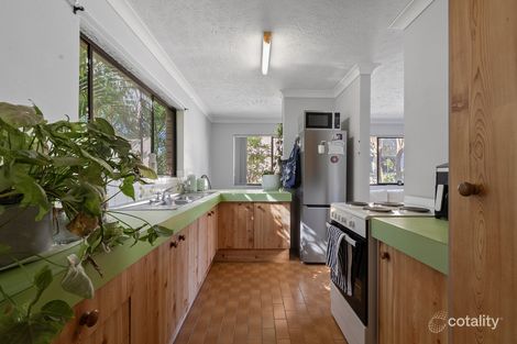 Property photo of 2/13 Clark Street Biggera Waters QLD 4216