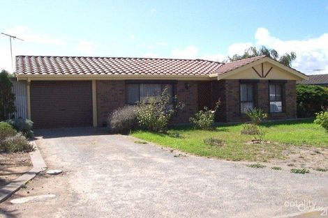 6 Greenlees Pde, Aldinga Beach, SA 5173