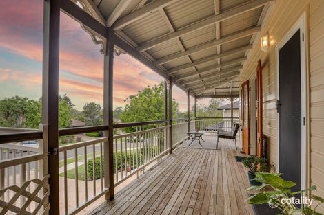 Property photo of 14 Willow Place Heathwood QLD 4110