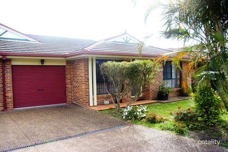 2/33 Bonarius St, Warners Bay, NSW 2282