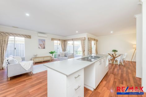 Property photo of 21 Caporn Turn Queens Park WA 6107
