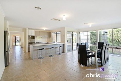 Property photo of 27 Glenmaggie Close Berwick VIC 3806