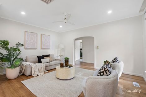Property photo of 2/44 Crisp Street Hampton VIC 3188