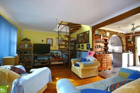 Property photo of 111 Burke Road Dapto NSW 2530