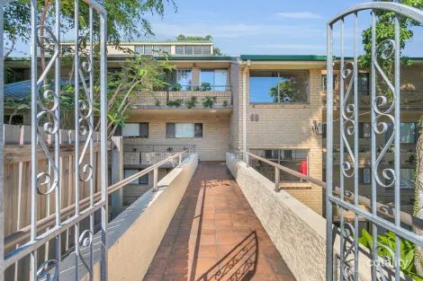 1/68 Latrobe Tce, Paddington, QLD 4064