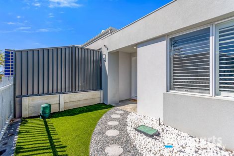 Property photo of 63 Reflection Boulevard Jindalee WA 6036