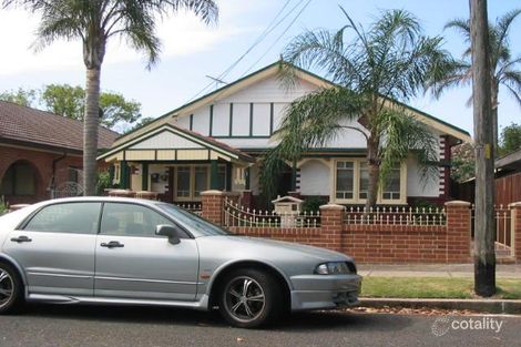 1 Hillcrest Ave, Ashfield, NSW 2131