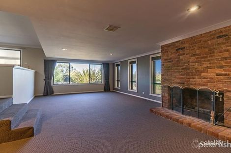 Property photo of 9 Girrahween Place Orange NSW 2800