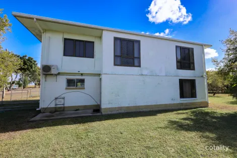 52 Third Ave, Home Hill, QLD 4806