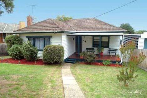 Property photo of 70 Willonga Street Strathmore VIC 3041