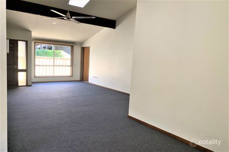 Property photo of 36 Narrawa Avenue Erina NSW 2250