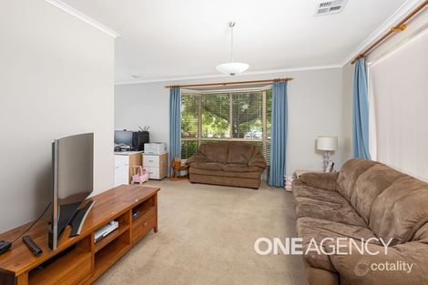 Property photo of 10 Corella Place Estella NSW 2650