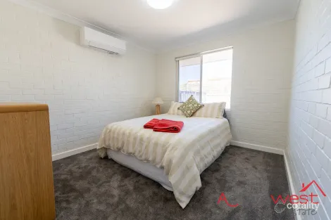 Property photo of 2/3 Glenview Street Mount Tarcoola WA 6530