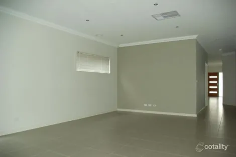 Property photo of 6 Liriope Green Caroline Springs VIC 3023