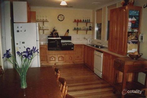 Property photo of 28 Emerald Avenue Macedon VIC 3440