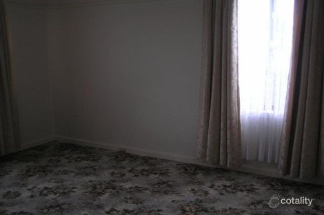 Property photo of 27 Phillip Street Moe VIC 3825