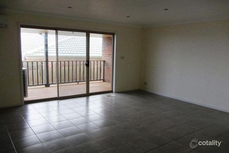 Property photo of 4 Shae Crescent Drouin VIC 3818