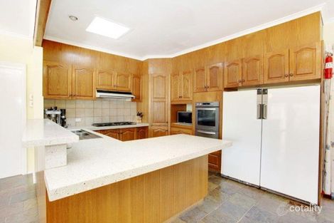 Property photo of 12 Carrington Court Burwood East VIC 3151