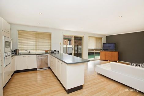 Property photo of 8 Dungara Crescent Glenmore Park NSW 2745