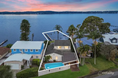 Property photo of 70 Stingaree Point Drive Dora Creek NSW 2264
