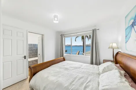 Property photo of 70 Stingaree Point Drive Dora Creek NSW 2264