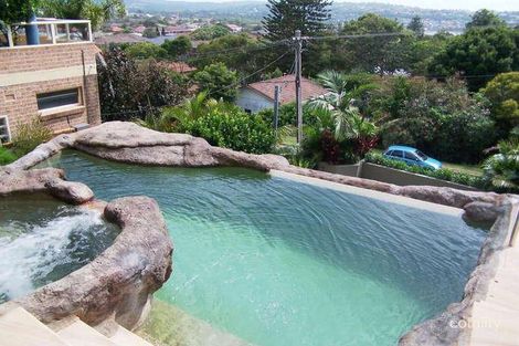 Property photo of 35 Undercliffe Street Dee Why NSW 2099