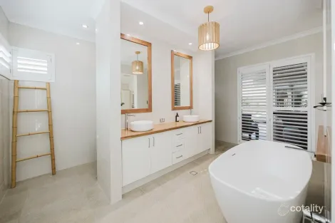 Property photo of 2 Raspins Loop Burns Beach WA 6028