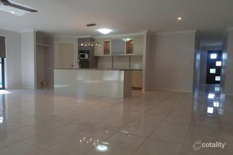 Property photo of 15 Joycelyn Terrace River Heads QLD 4655