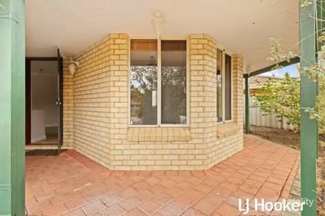 Property photo of 14 Stipling Gardens Leda WA 6170