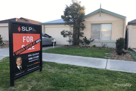 Property photo of 15 Jingana Road Banksia Grove WA 6031